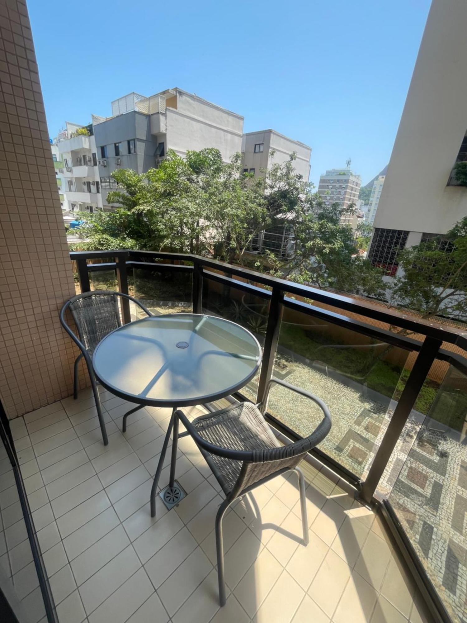 Flat Leblon: Oceanview Fitness & Daily Housekeeping Aparthotel Rio de Janeiro